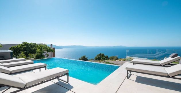 Villa Aristea with sea view, jacuzzi&infinity pool