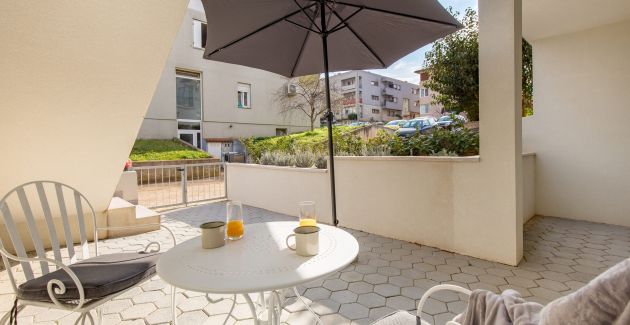 Charming Apartment Bako A1 with patio