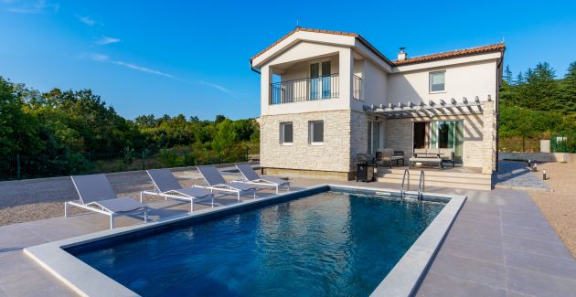 Diminici Villas / 4 bedroom villa with pool 12A