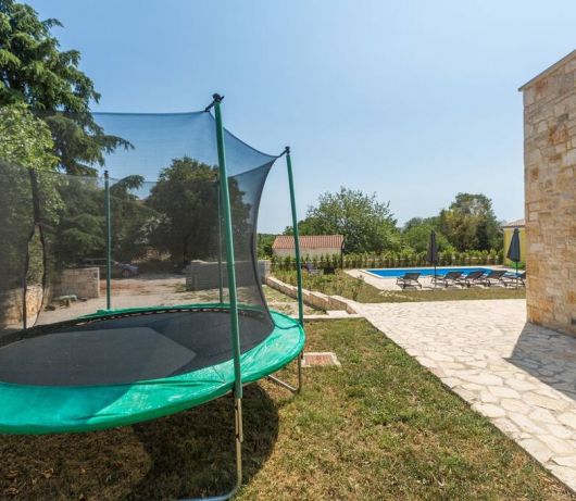 Countryside Villa - Violetta with pool and garden