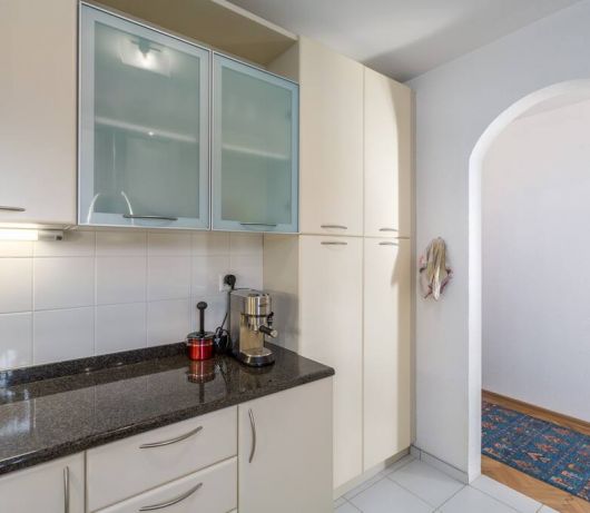 Elegant 2-bedroom apartment with balcony in Rovinj