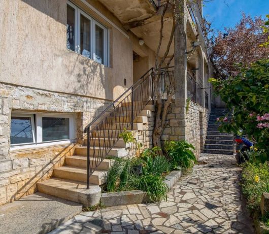 Two-bedroom apartment REA in Rovinj