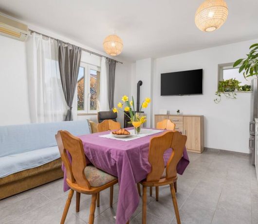 Two-bedroom apartment REA in Rovinj