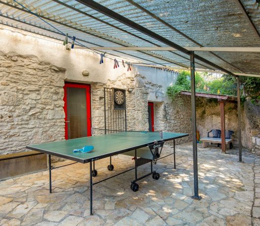 Holiday House Cave Romana