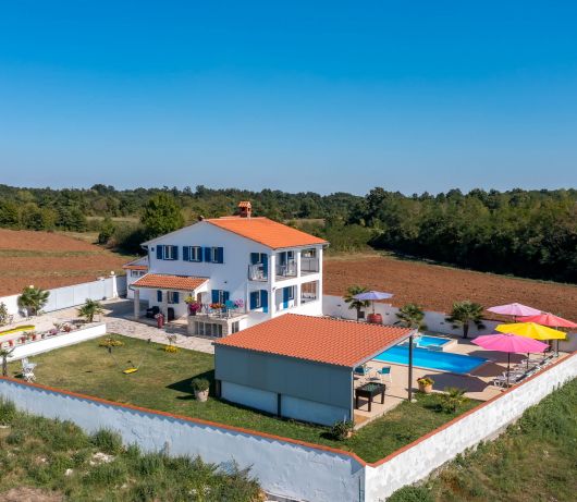 Holiday house in Istria with pool and hydromassage