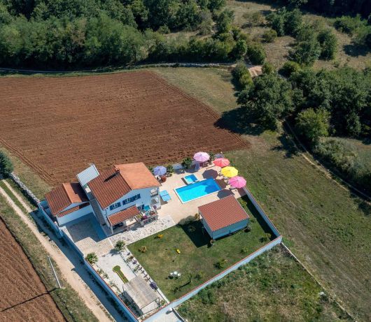 Holiday house in Istria with pool and hydromassage