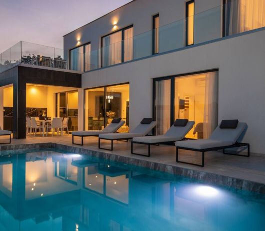 Villa Aristea with sea view, jacuzzi&infinity pool