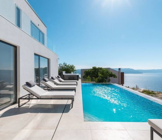 Villa Aristea with sea view, jacuzzi&infinity pool