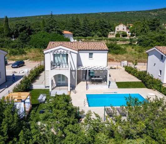 Diminici Villas / 4 bedroom villa with sea view 13B