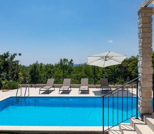 Diminici Villas / 4 bedroom villa with sea view 13B