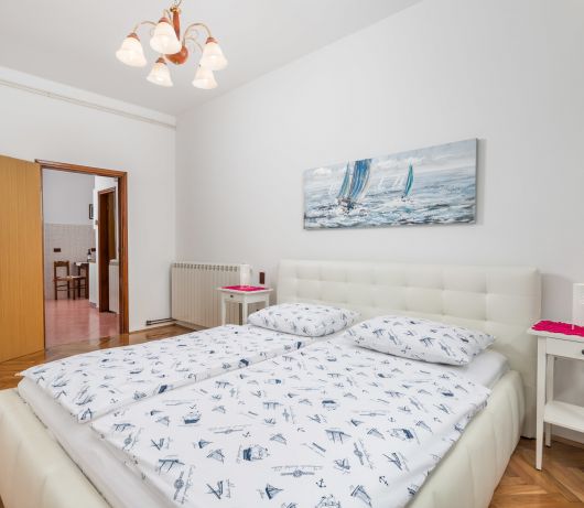 Guest House Marica / 1-bedroom app with patio A2